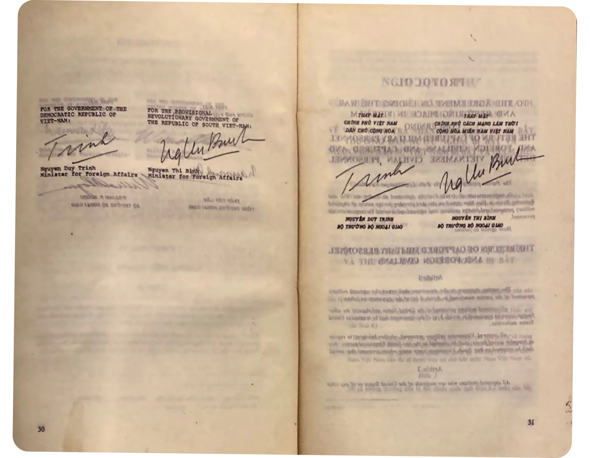 [Ảnh] Lễ ký kết chính thức Hiệp định Paris 1973 ảnh 9